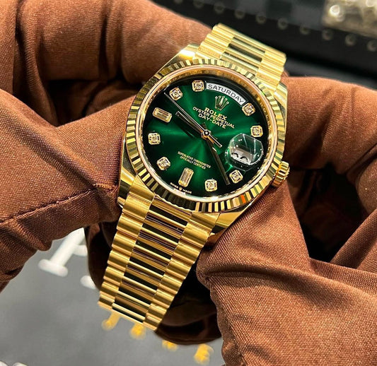 LUXER ROLEX DAY DATE GOLD GREEN DIMOND EDITION  WATCH