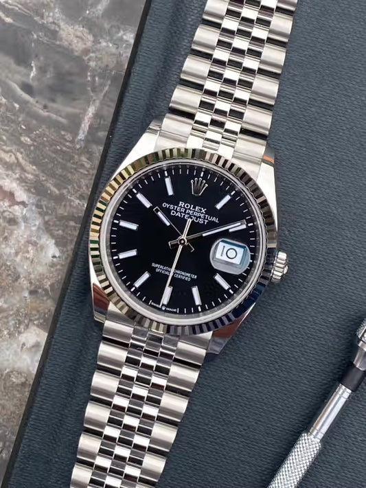 Rolex Datejust Men's Automatic Stainless Steel Watch with Black Dial & Fluted Bezel (Jubilee Bracelet)